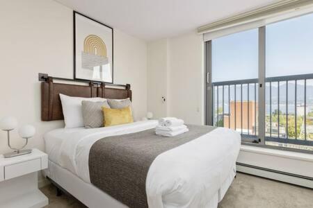 Ferienhaus 1br Stunning View In Dt Gastown Vancouver
