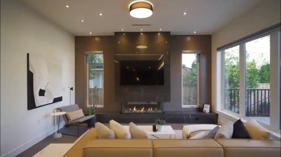 Privatunterkunft Luxury Modern New House In *