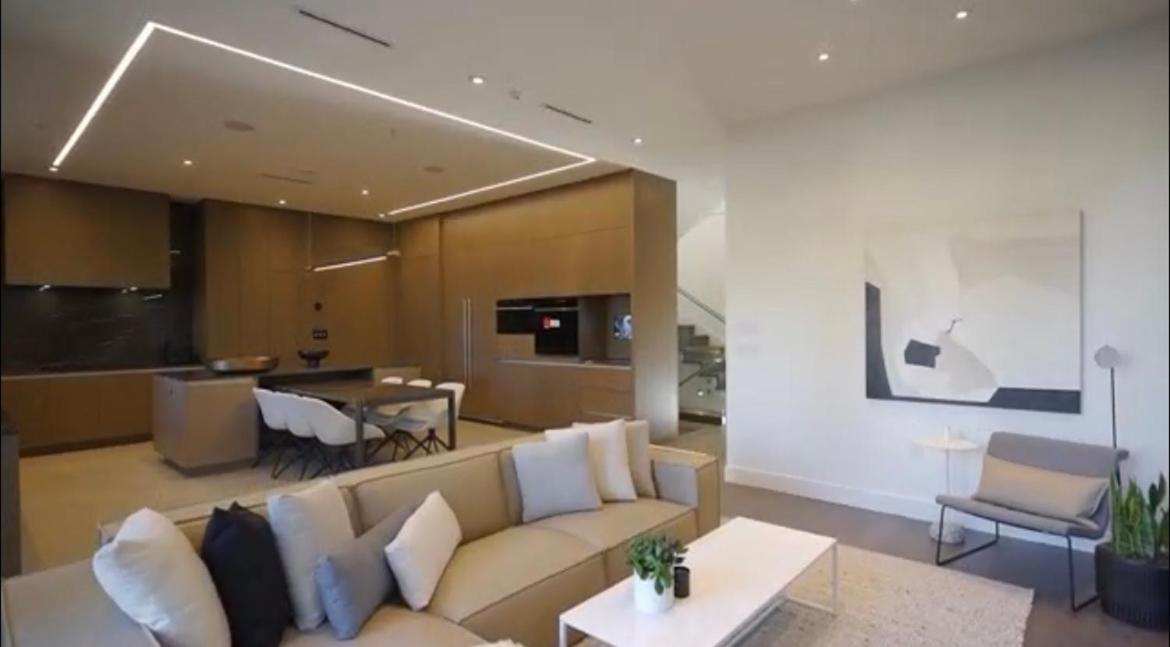 Luxury Modern New House In Privatunterkunft Vancouver