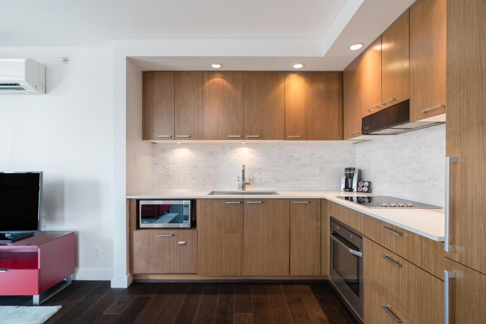 Level Vancouver Yaletown - Seymour Aparthotel 5*
