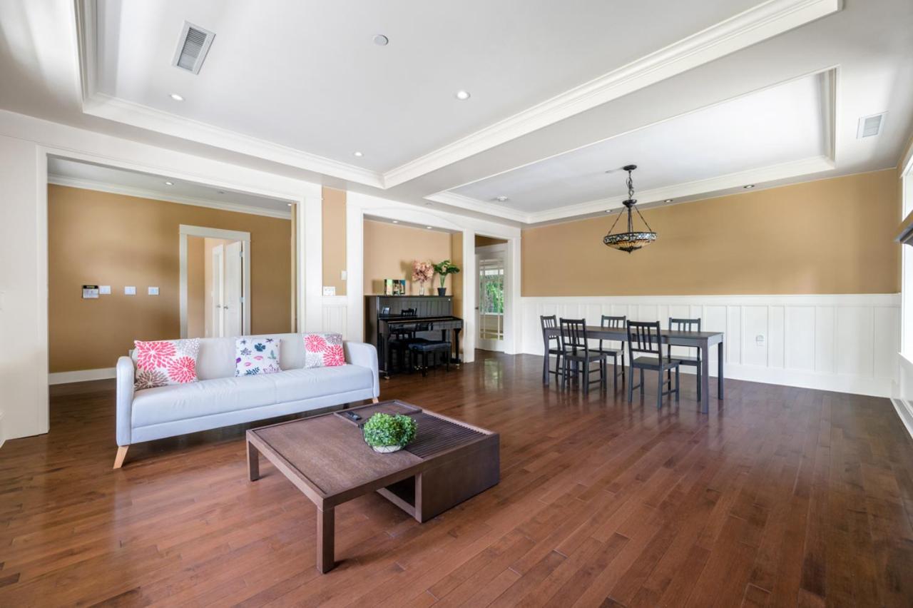 Gasthof Luxurious Dream House Vancouver