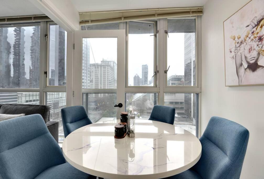 Luxury In Downtown With View Apartment Vancouver