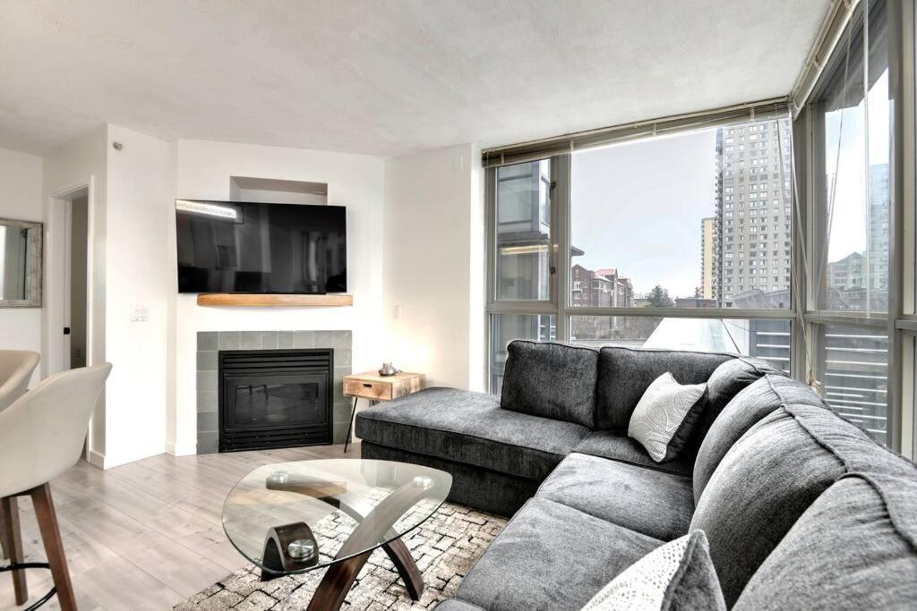 Apartment Luxury In Downtown With View *