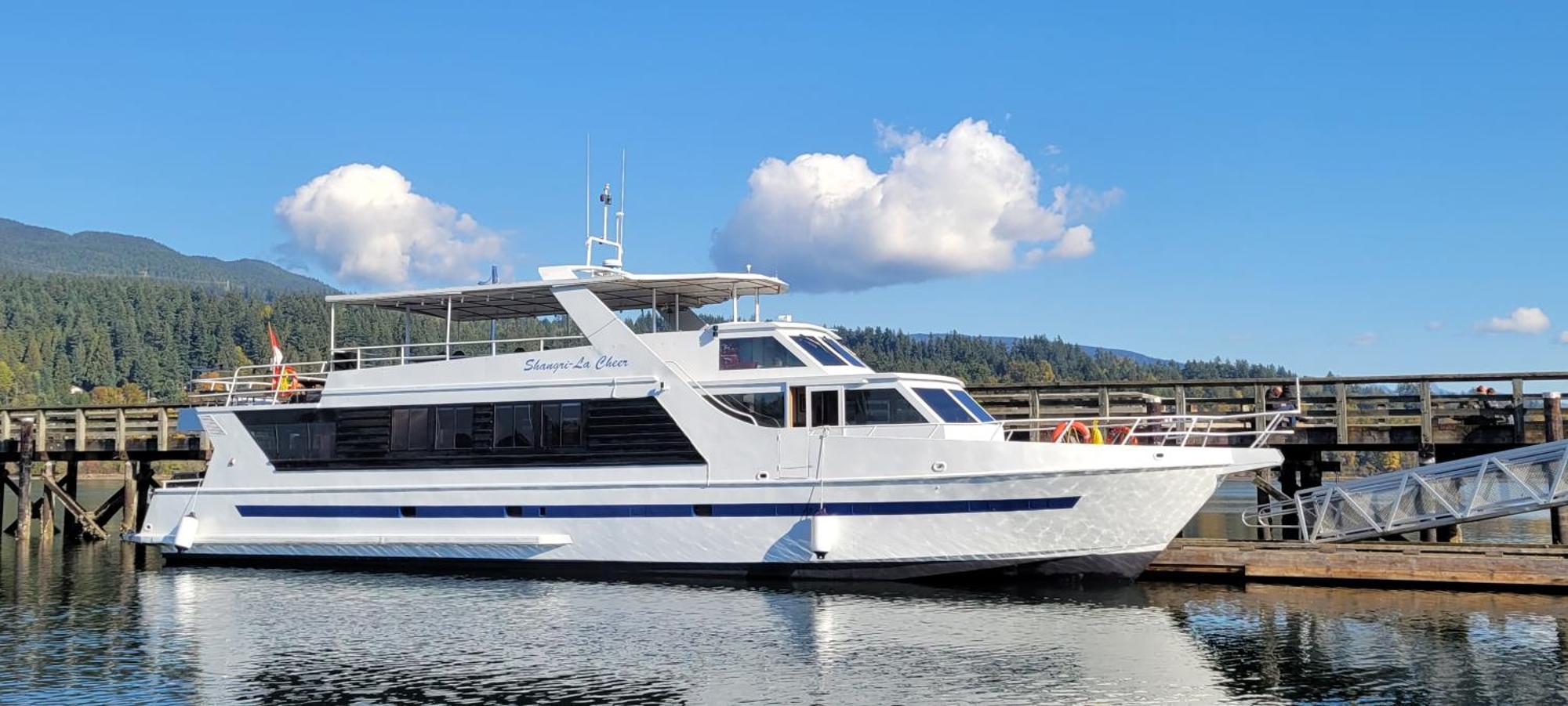 Shangri-la Cheer Botel Vancouver