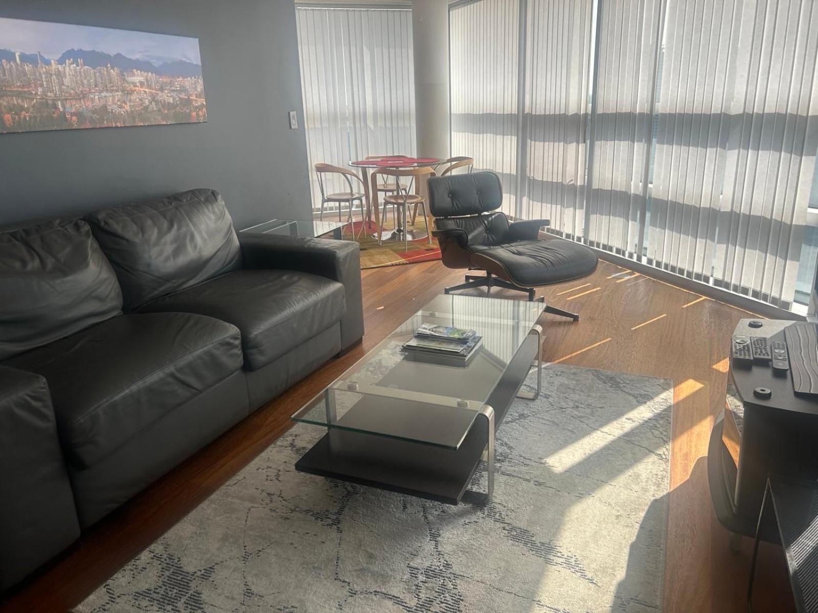 Your Alternative To A Five Star Hotel - Premium Location Apartment