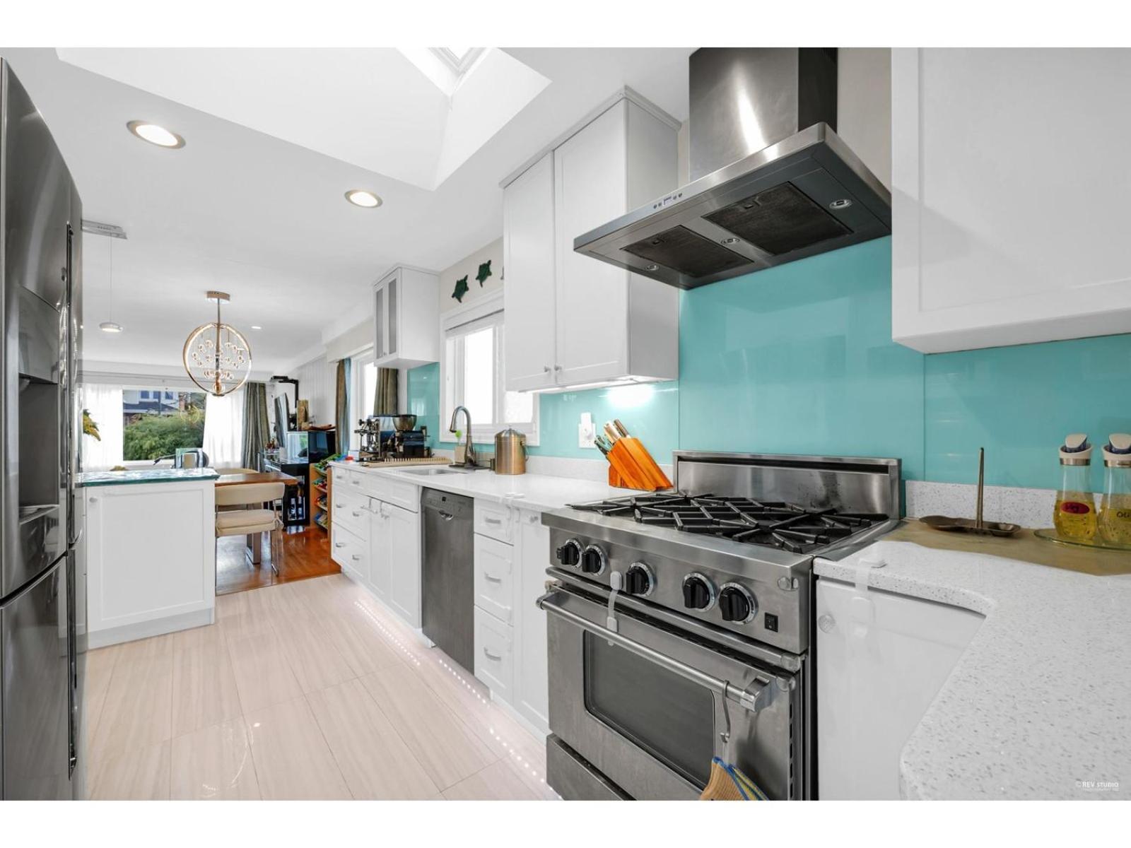 Cozy 3br Retreat 2 Free Parking Ac King Bd * Vancouver