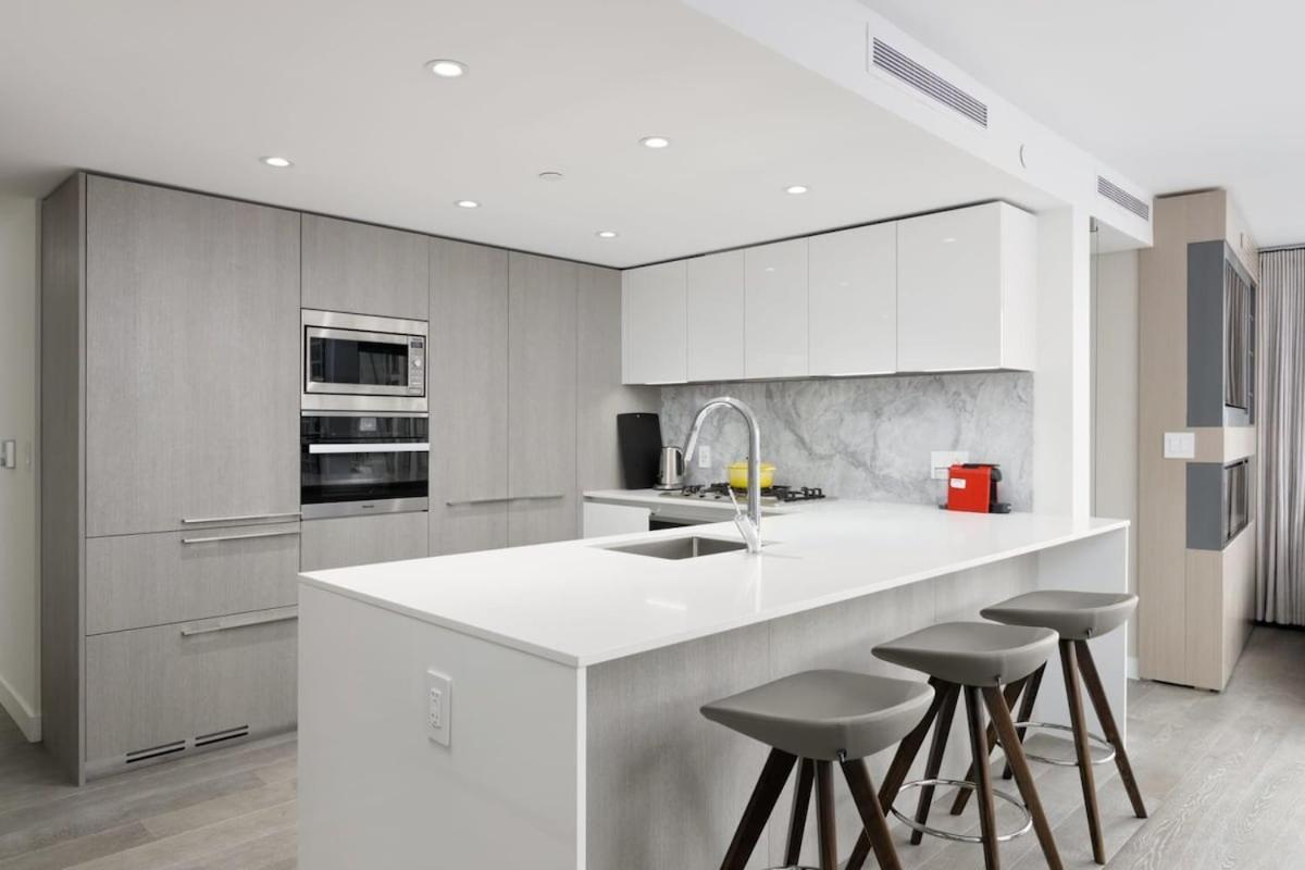 Amazing 3br Right In The Heart Of Yaletown Holiday home *