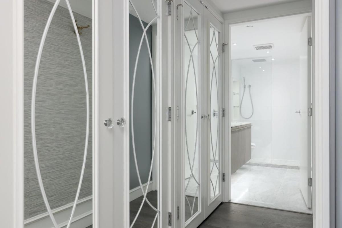 Amazing 3br Right In The Heart Of Yaletown Holiday home