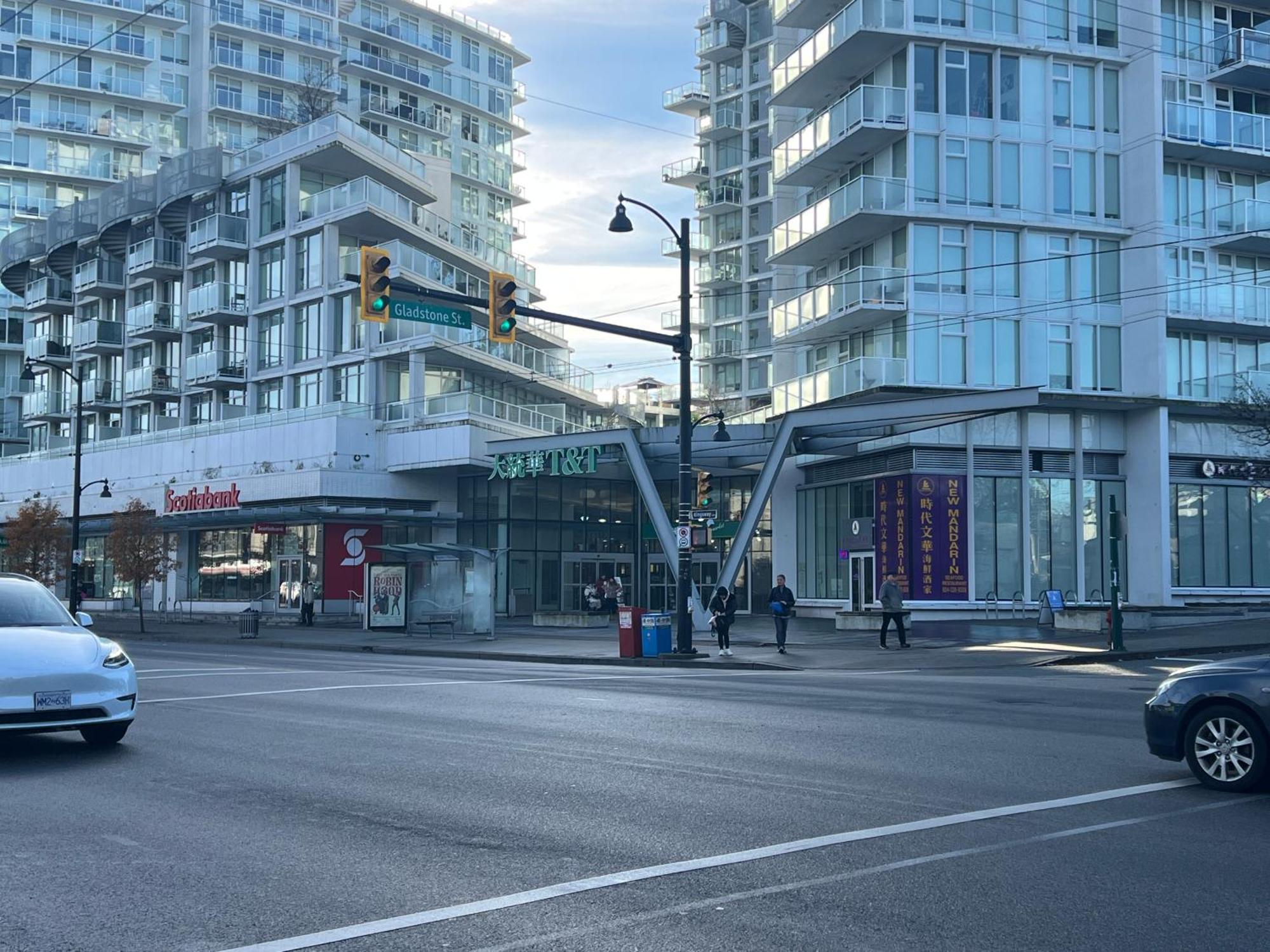 Privatunterkunft Two Bedrooms- A Warm House Vancouver