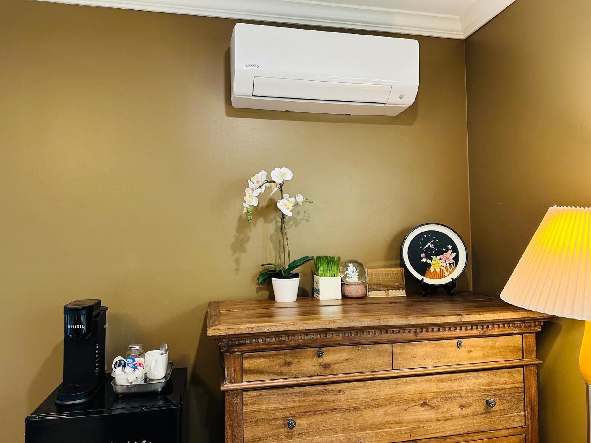 Homestay Shaughnessy Cozy Bedrooms