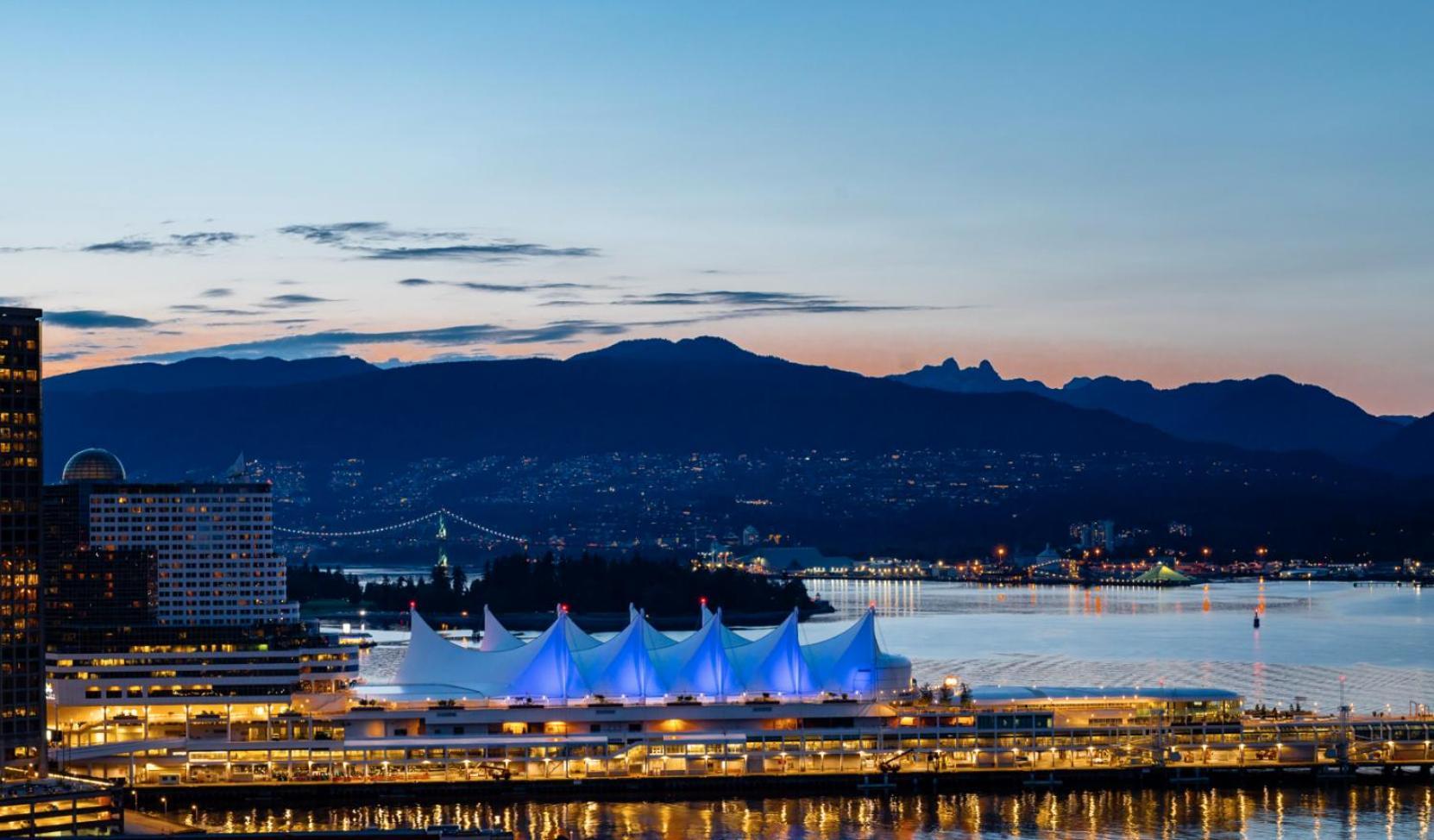 Cool, Classy & Chic Downtown Vancouver