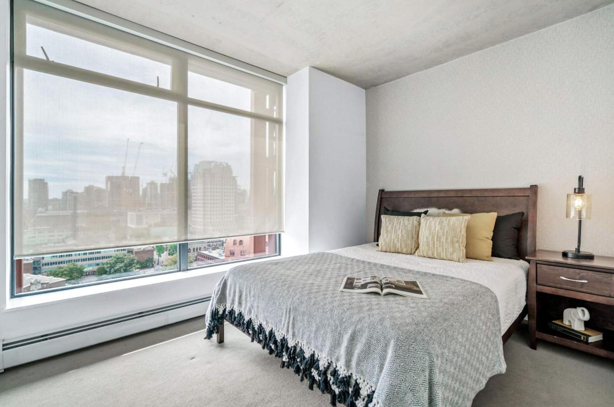 Apartment Cool, Classy & Chic Downtown