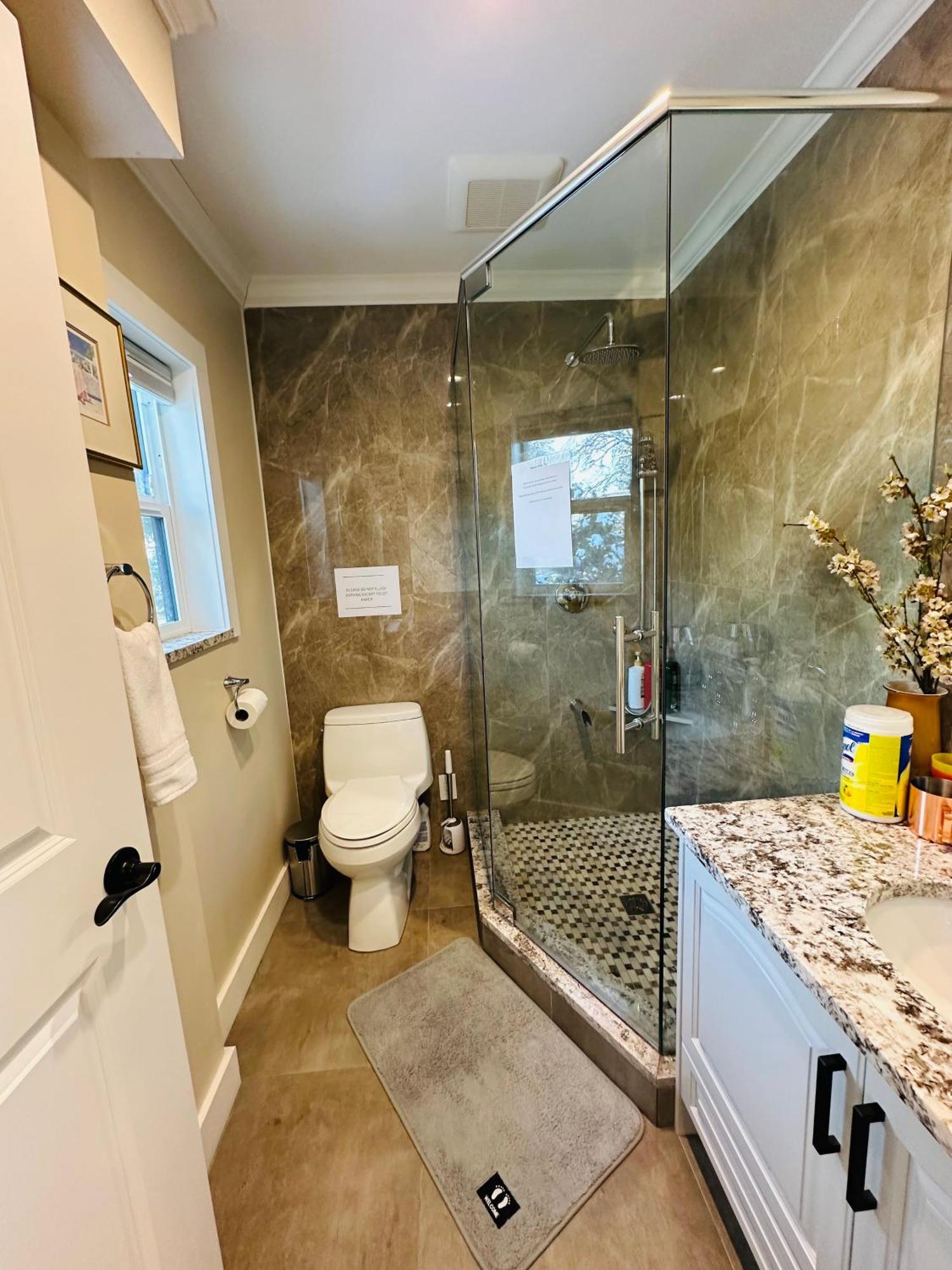 Shaughnessy Cozy Bedrooms Homestay Vancouver