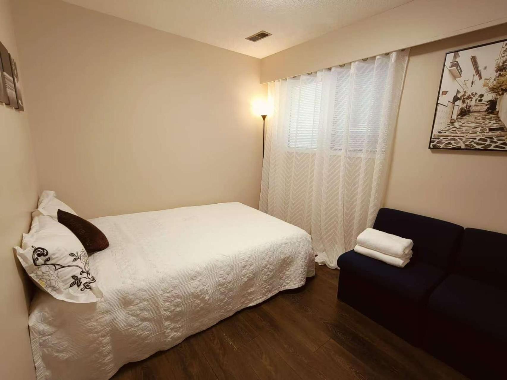 Apartment Close To Yvr! Convenient 3br For Every Occasion Vancouver