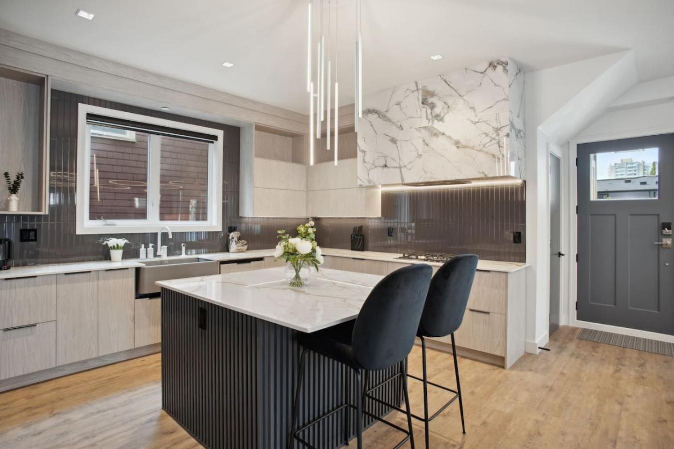 Holiday home Luxury Downtown Near Vancouver