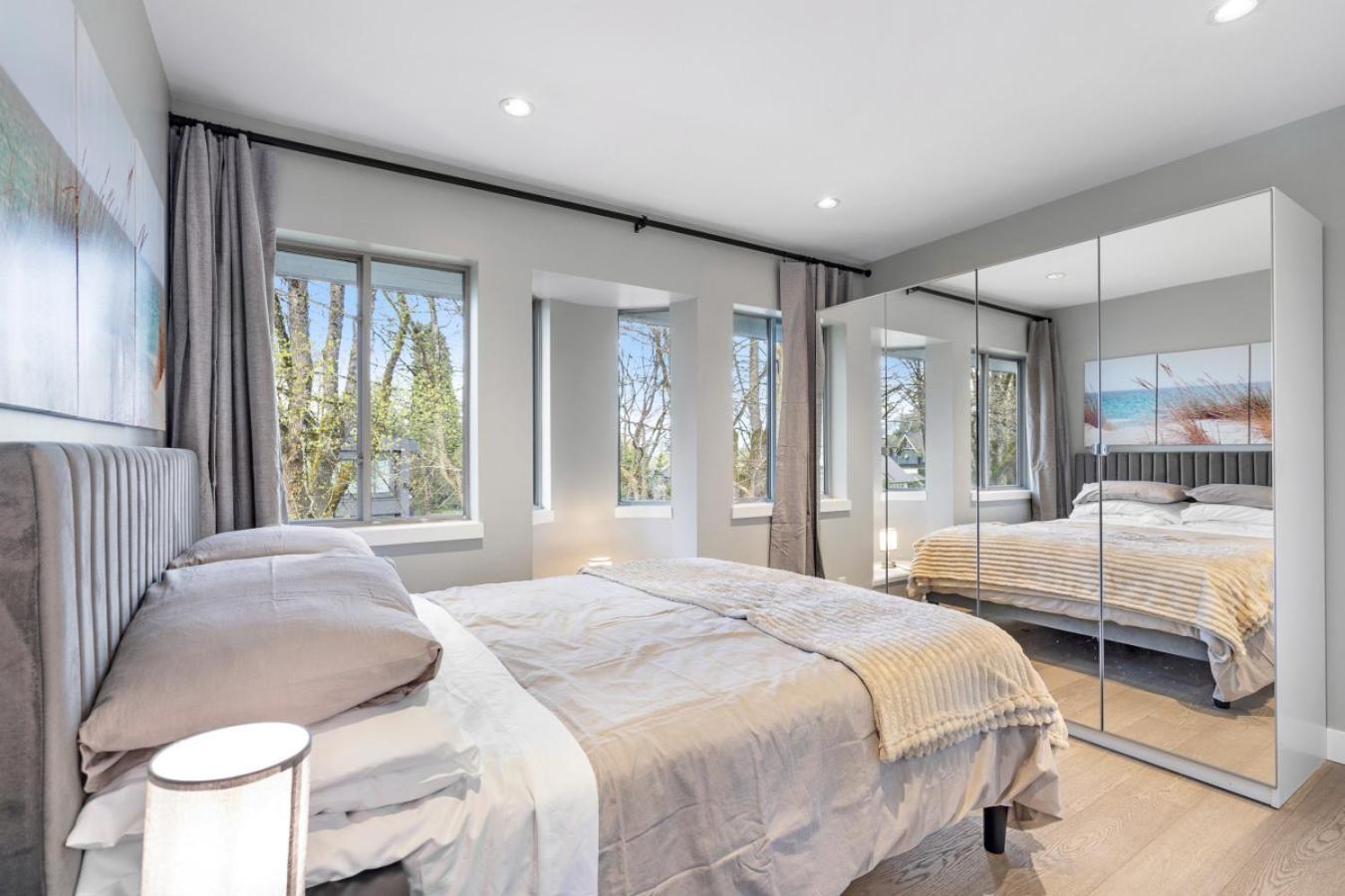 Holiday home 192-1328 Nanton Ave.-vicenta Vancouver