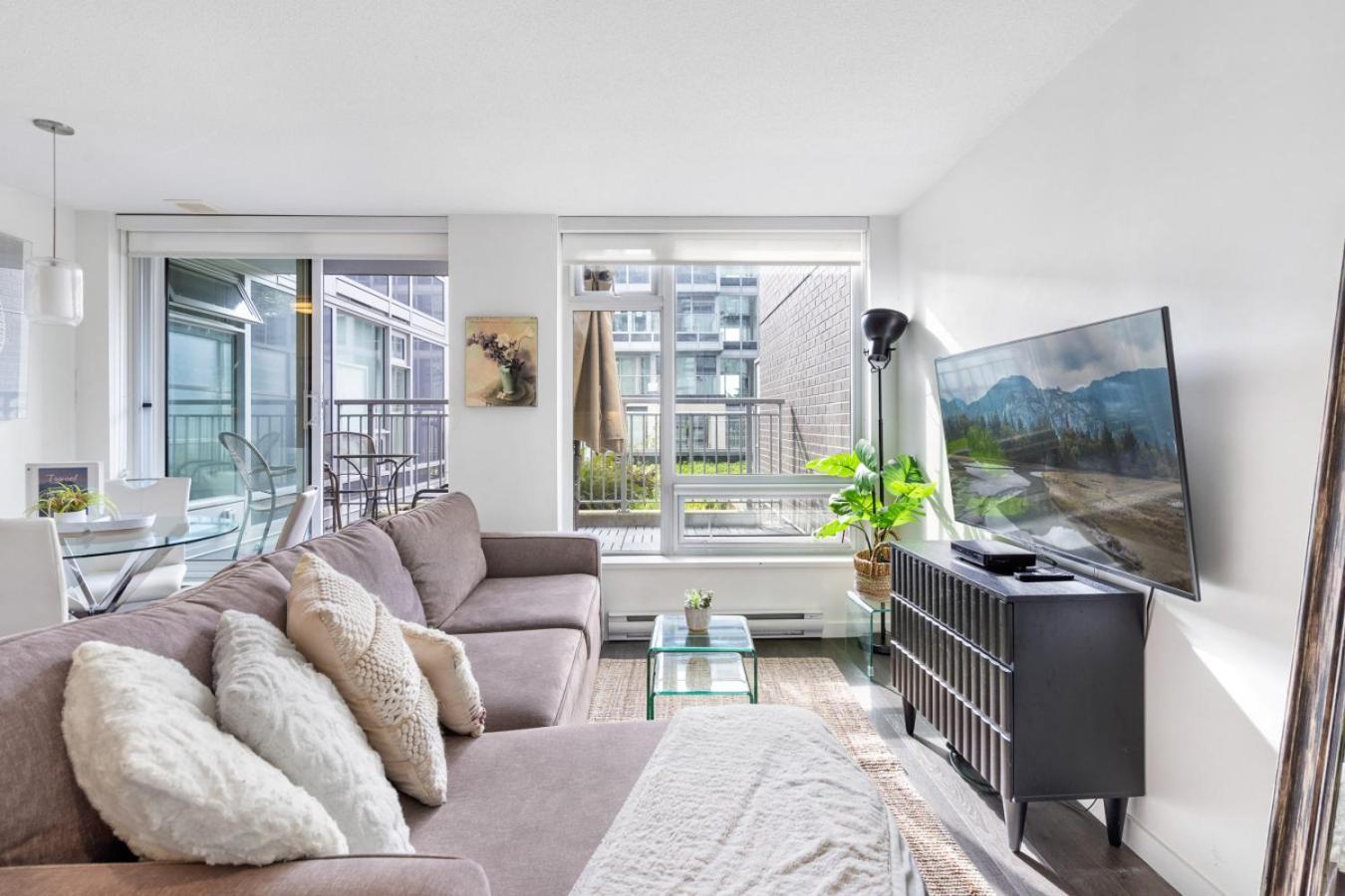 Apartment Modern, Vancouver