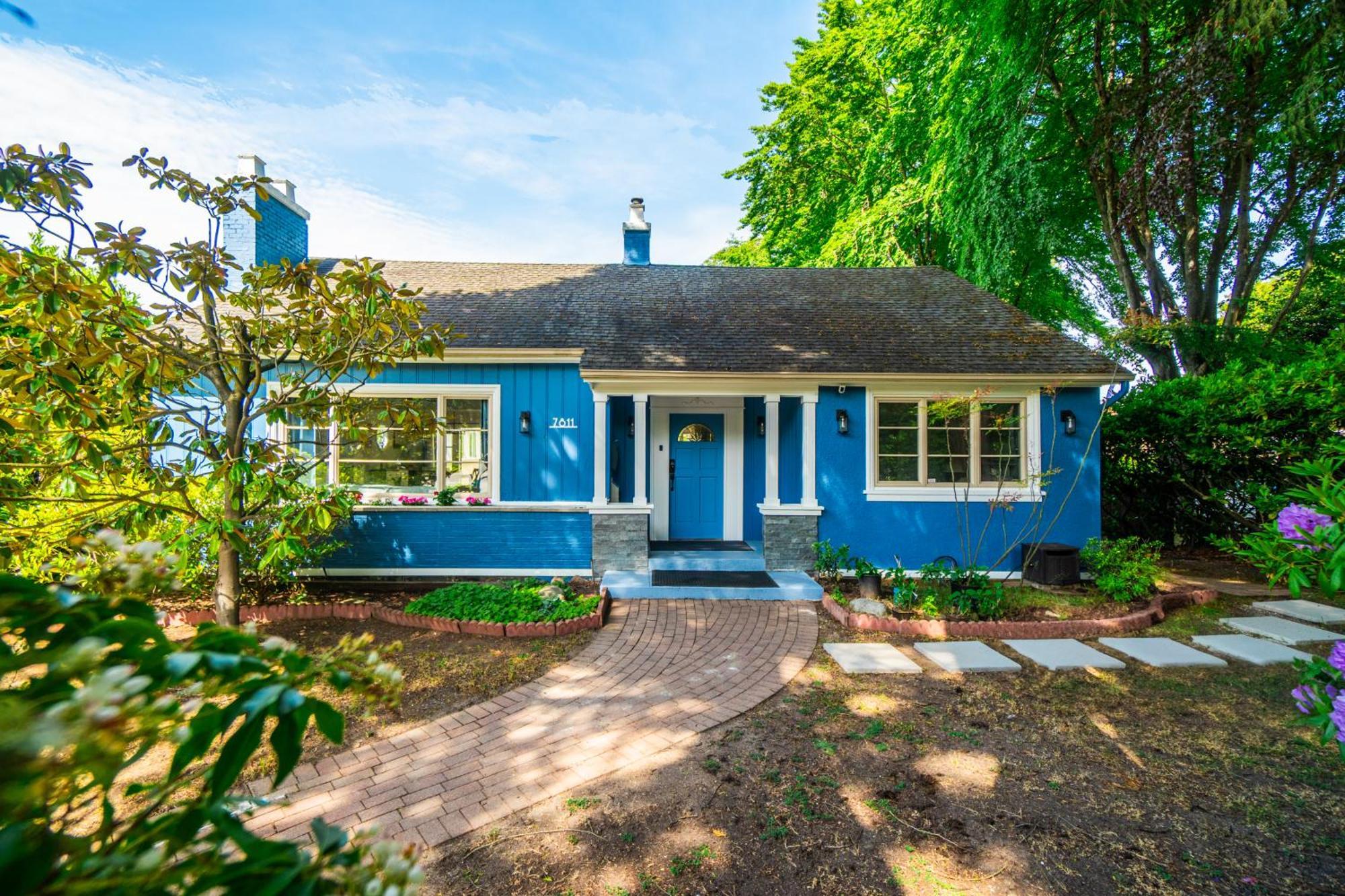 7811 The Solace Vista Villa Vancouver
