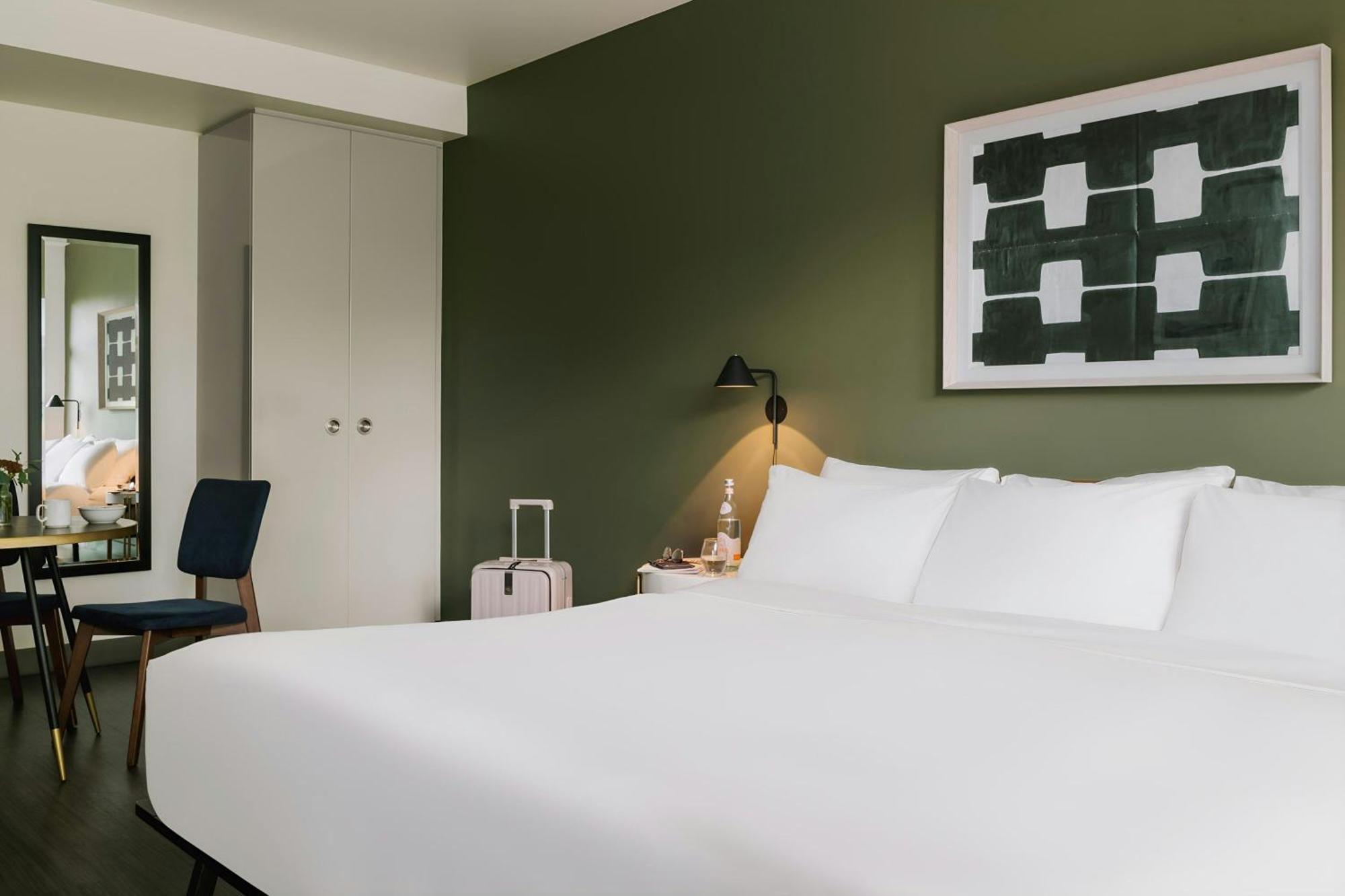 Sonder By Marriott Bonvoy Revival Bay Aparthotel