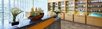 Club Intrawest - *
