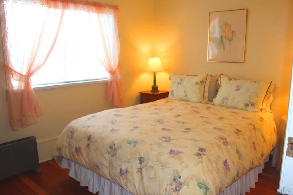 Maple Beach Bed & Breakfast Vancouver