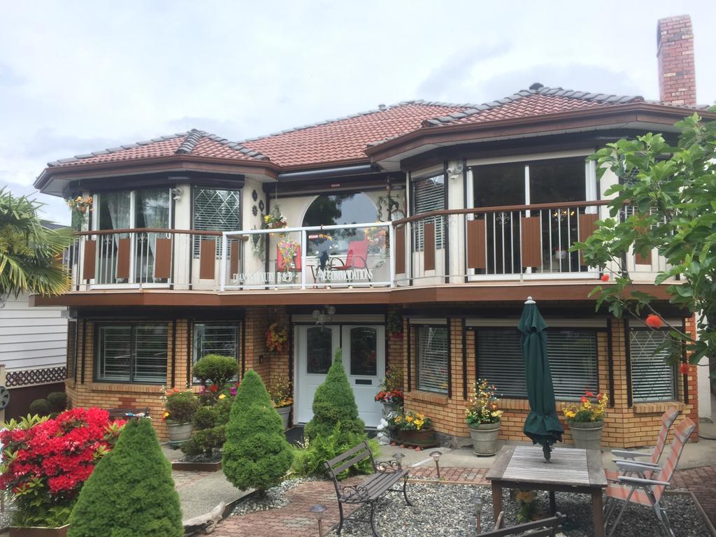 Diana's Luxury Vancouver