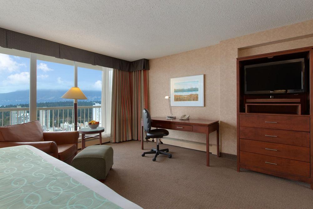 Coast Plaza And 3*