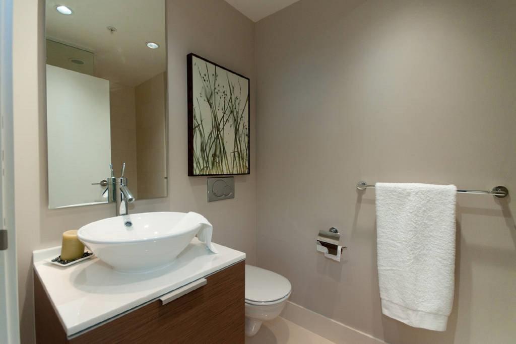 Shangri-la Serenity * Vancouver