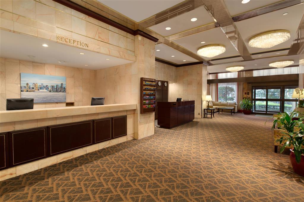 Aparthotel Coast Plaza And 3*