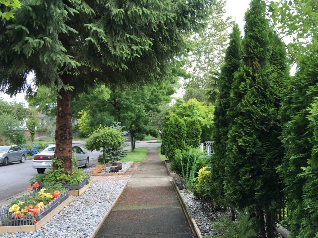 Diana's Luxury Vancouver