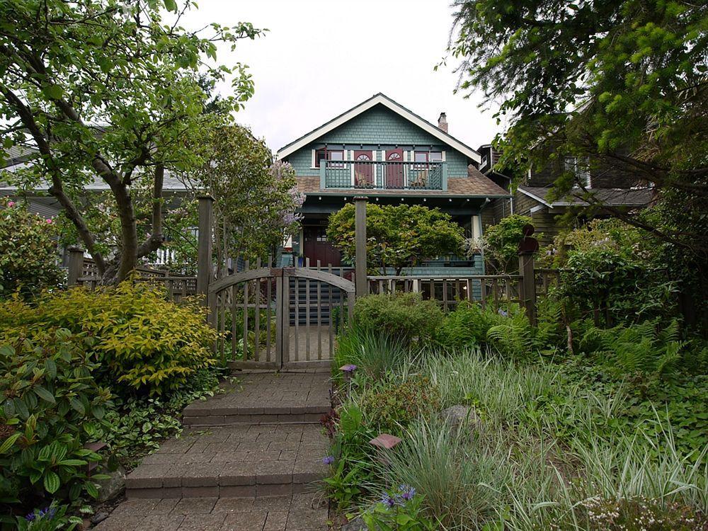 A @ Kitsilano Vancouver