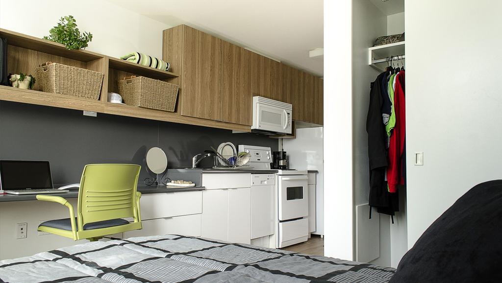 Ponderosa 3* Vancouver