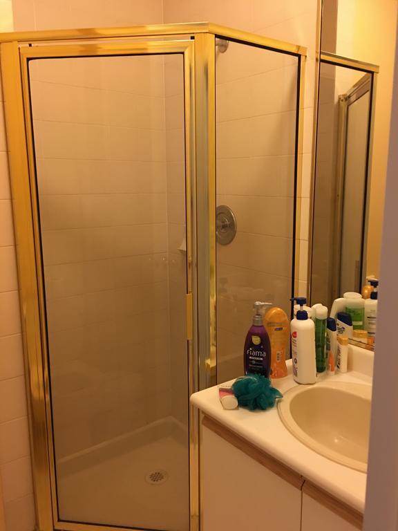 Athlone House Homestay Vancouver