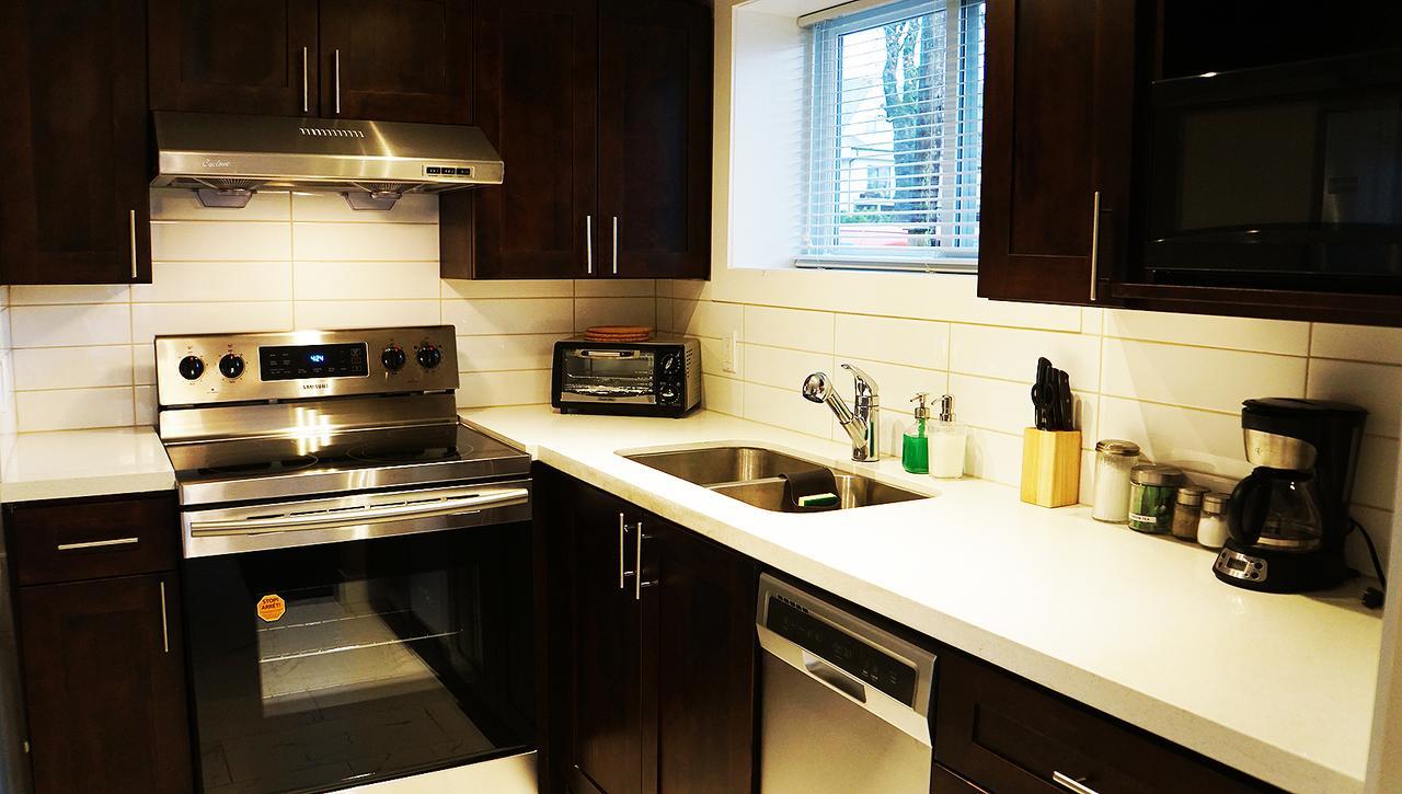 Apartment Columbia House By Citiwest Vancouver