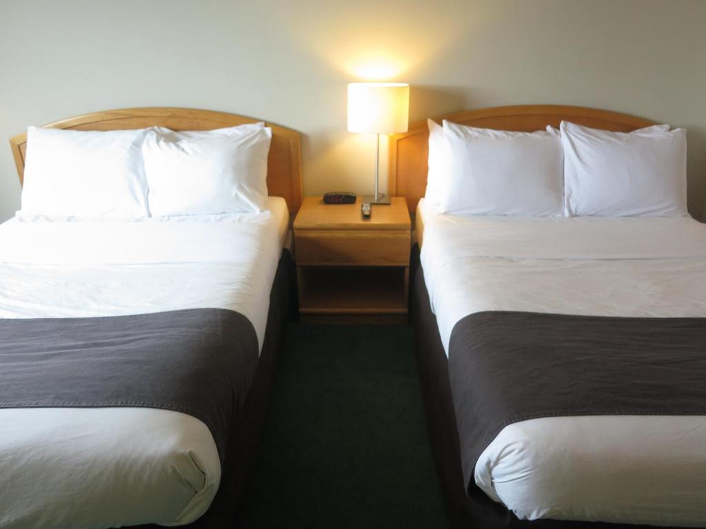 Cassandra 2* Vancouver