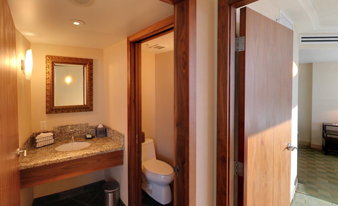 Embarc Resort 4*