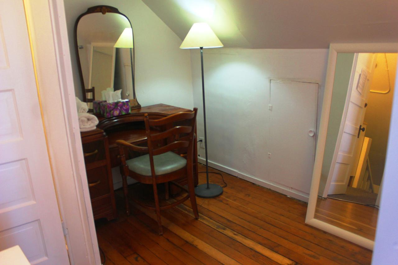 Maple Beach Bed & Breakfast Vancouver