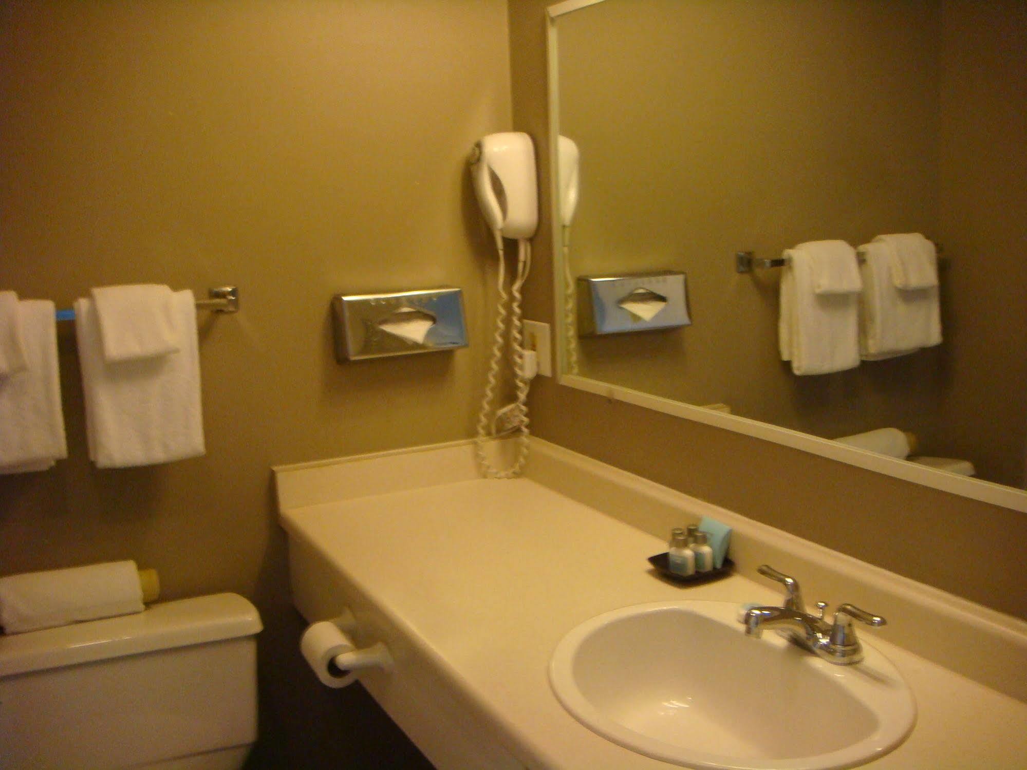 Cassandra Hotel Vancouver