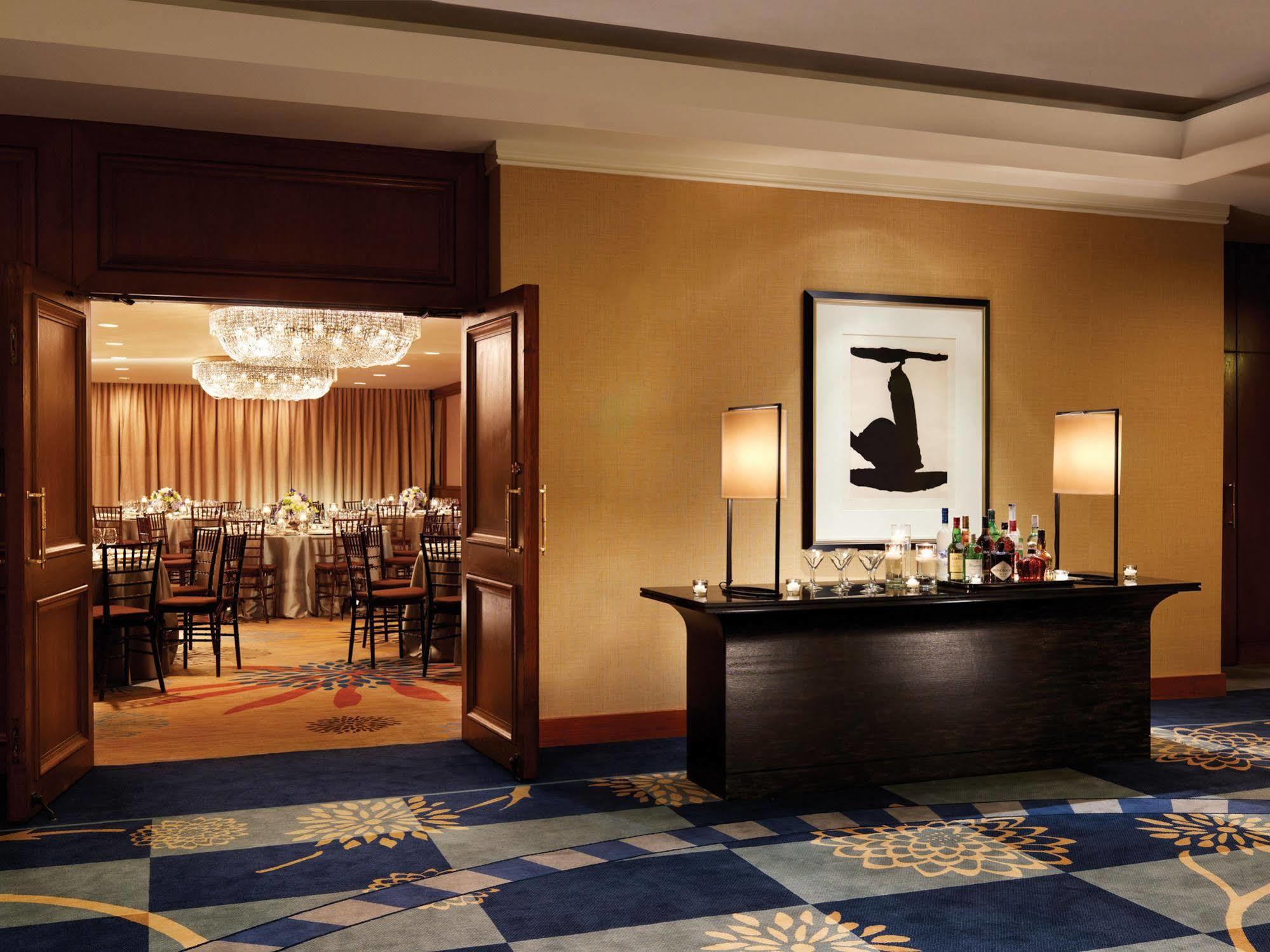 Four Seasons Hotel Vancouver