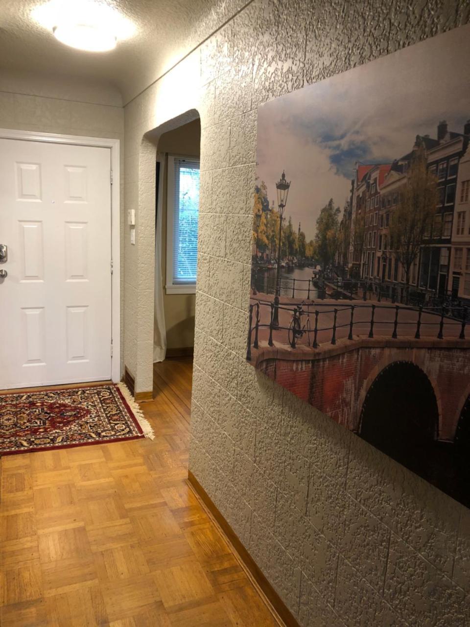 Guest house Oak Vancouver