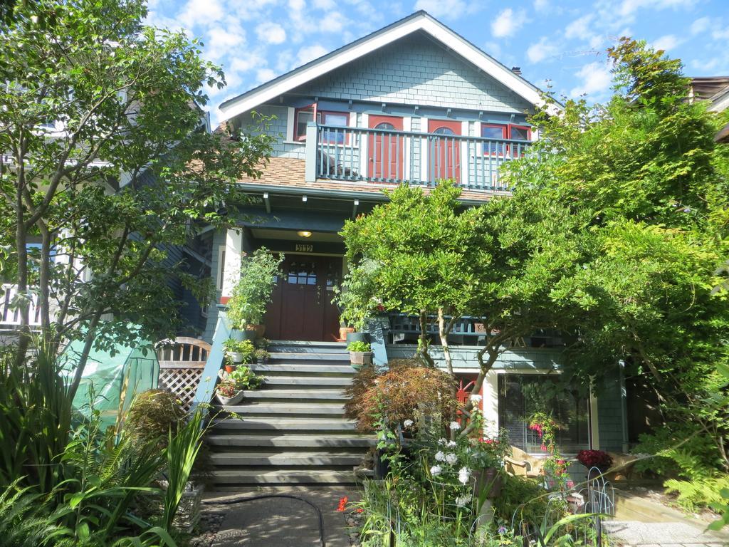 Apartment A @ Kitsilano *