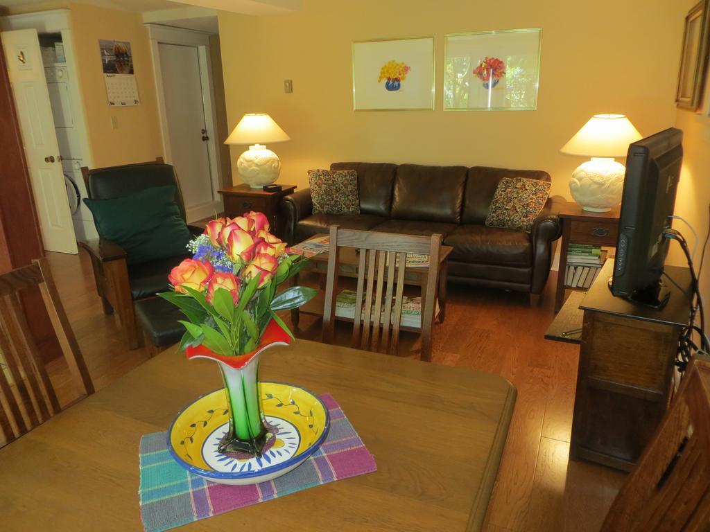 Apartment A @ Kitsilano