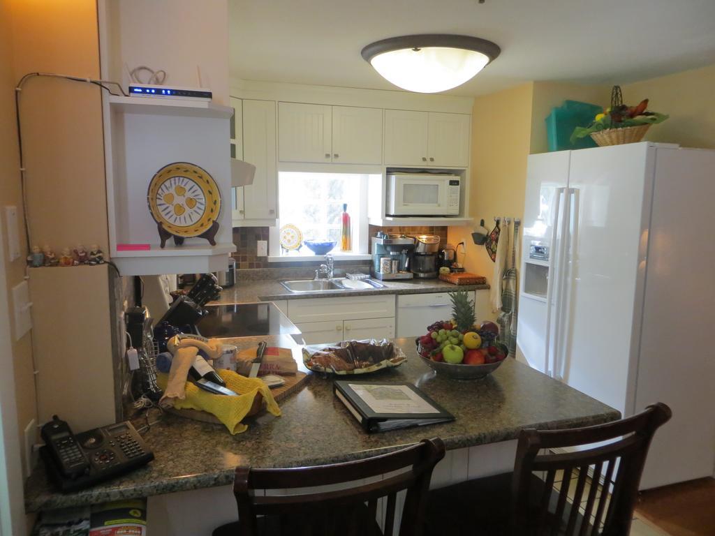 Apartment A @ Kitsilano Vancouver