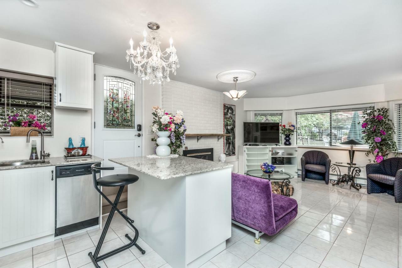 Diana's Luxury Vancouver