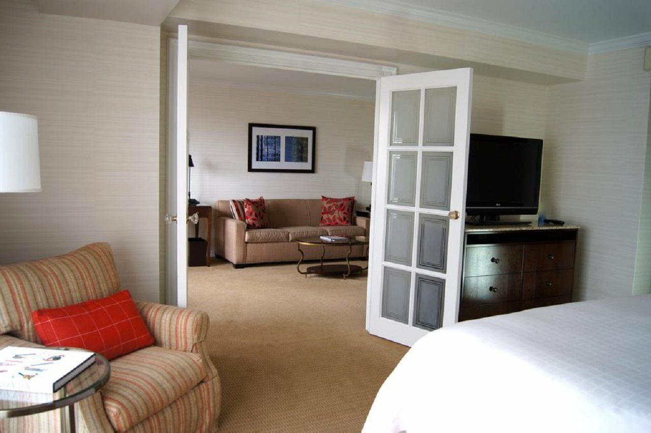 Four Seasons 5*