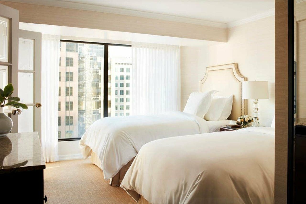 Four Seasons 5*
