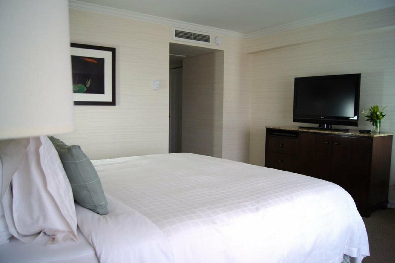 Four Seasons 5* Vancouver