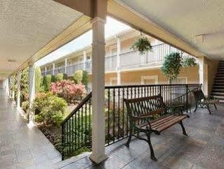 Hotel Days By Wyndham Metro Vancouver