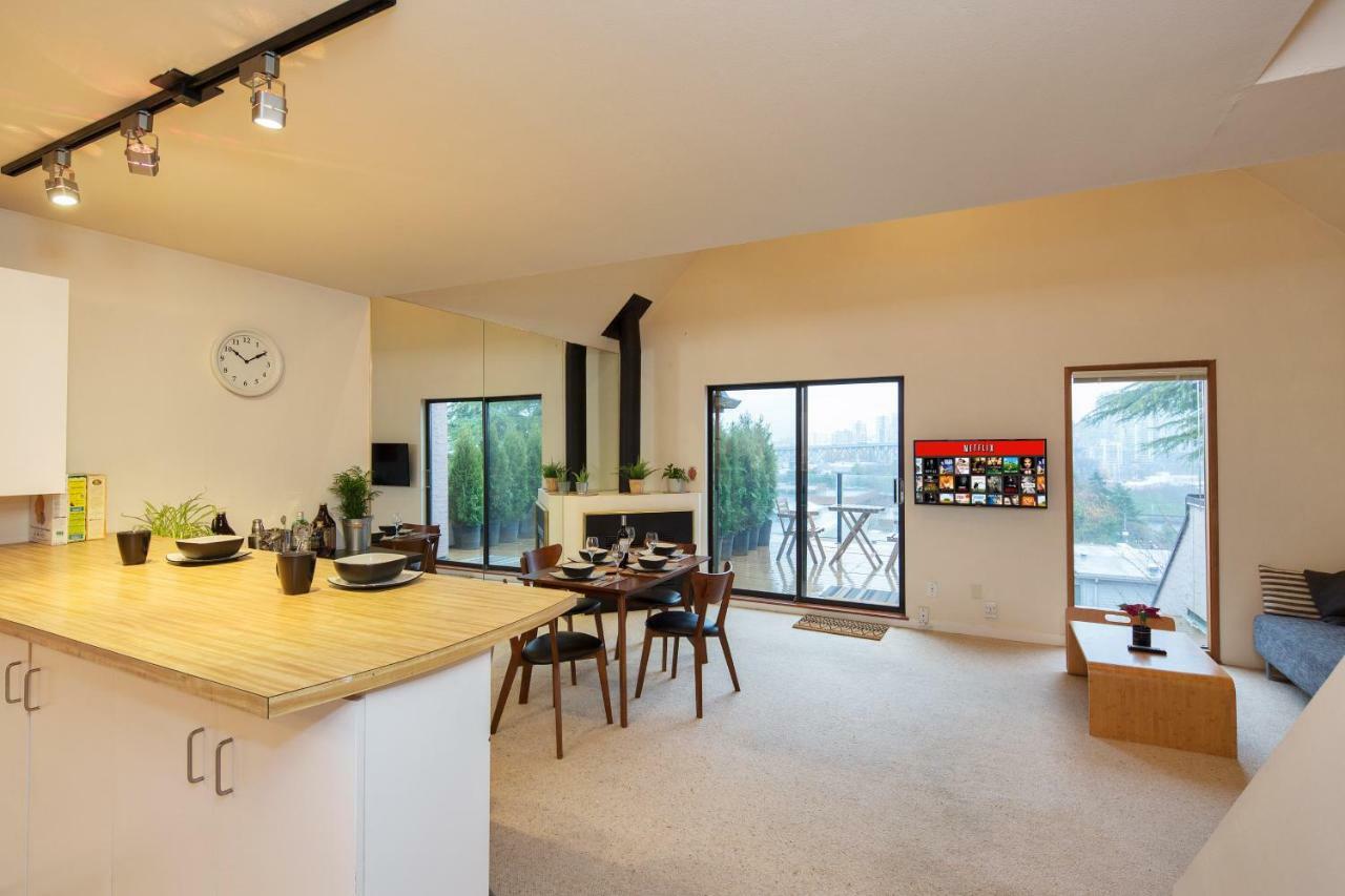 Apartment Billion Dollar Views In A Beautiful Fairview Slopes Heritage House *