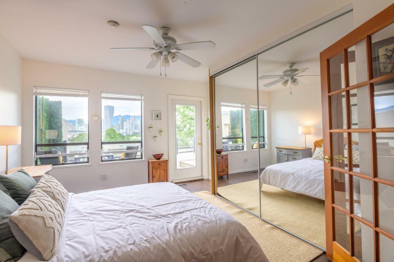 Charming 1 Bdrm View Apartment *